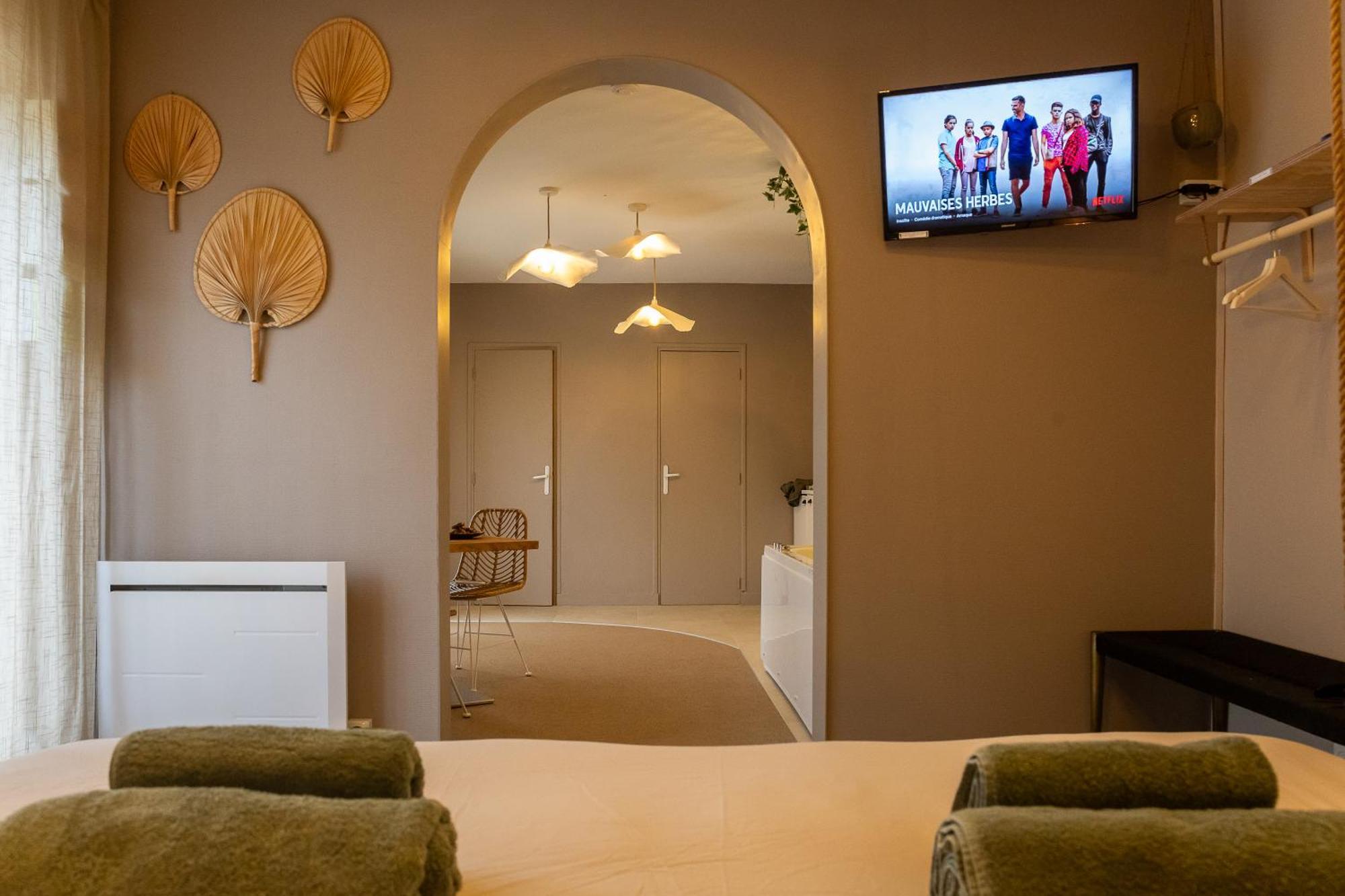 Love Room Suite Bali - Auray En Bretagne Brech Dış mekan fotoğraf