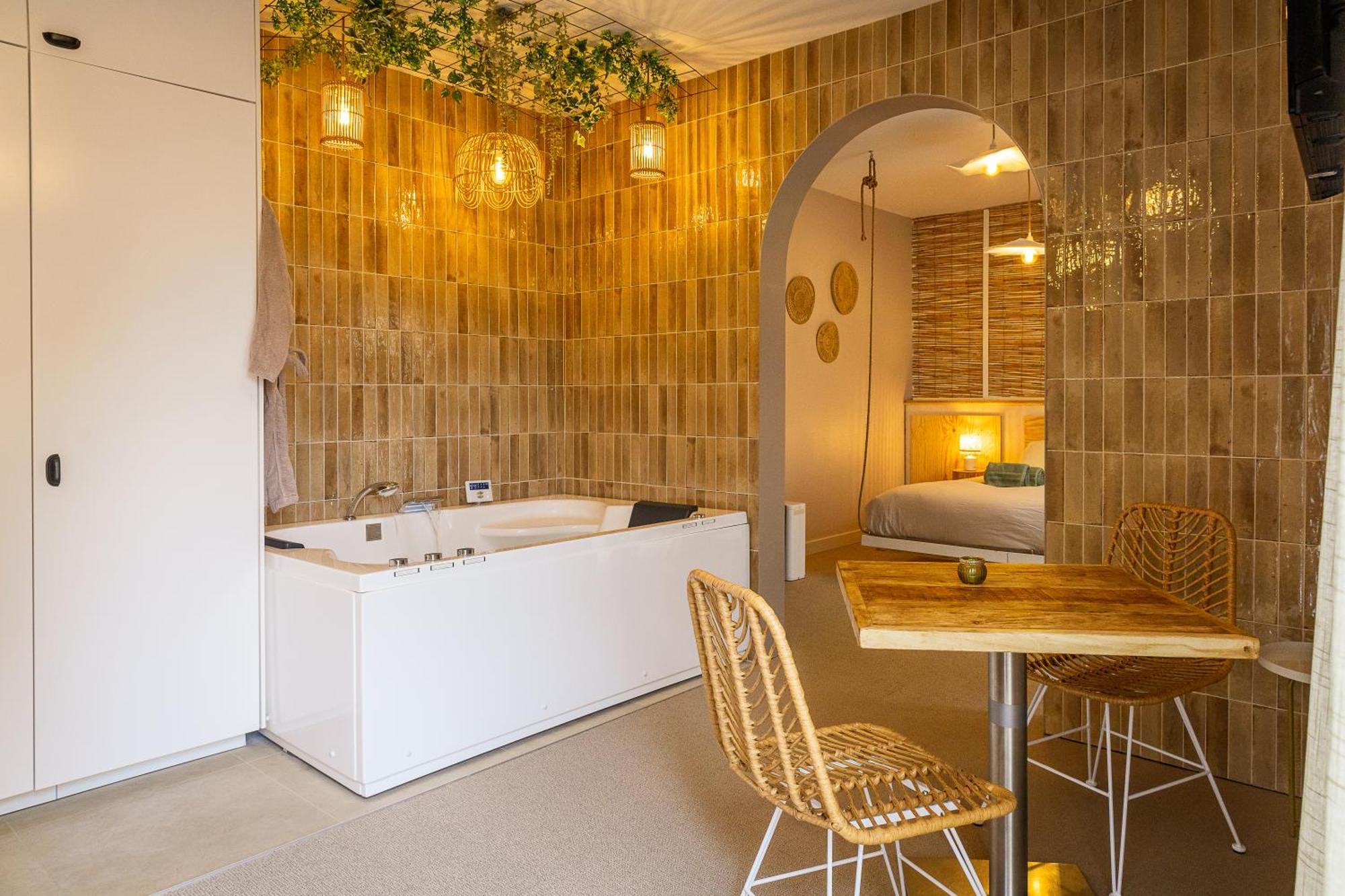Love Room Suite Bali - Auray En Bretagne Brech Dış mekan fotoğraf
